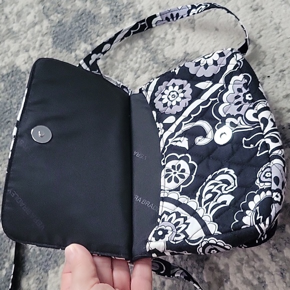 Floral Black and White Crossbody Bag - Picture 3 of 7
